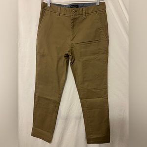 Banana Republic Men’s Chinos size 30x32
